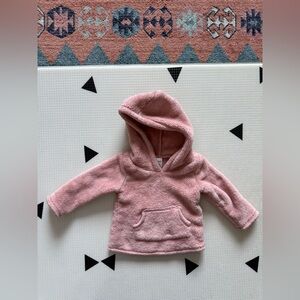 Carters|baby girl Cozy Pink sherpa Hoodie pullover sweater in size 9 months•••